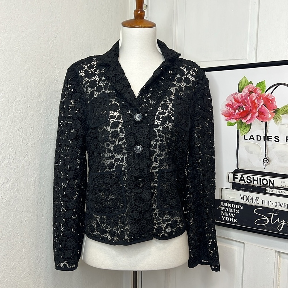 No. 21 Black Lace Blazer Size 44/8US